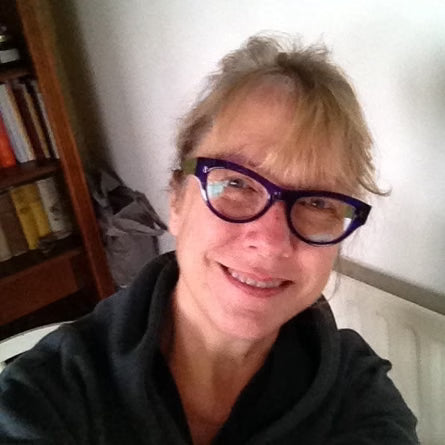 <em>Donna, 51 - London</em>